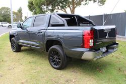 2025 Mitsubishi Triton GLX-R