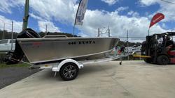 2026 QUINTREX 440 Busta