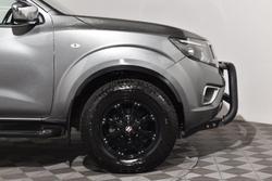 2019 Nissan Navara ST