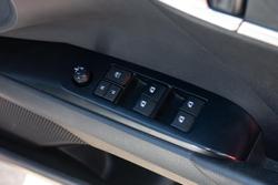 2020 Toyota Camry Ascent AXVH71R Glacier White