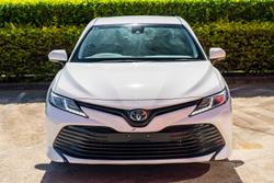 2020 Toyota Camry Ascent AXVH71R Glacier White