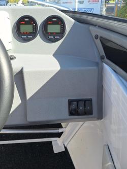 2026 QUINTREX 500 Fishabout Pro