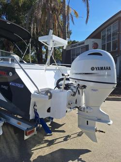2026 QUINTREX 500 Fishabout Pro