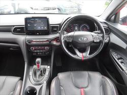 2019 Hyundai Veloster Turbo Premium