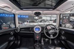 2012 MINI Hatch Cooper S R56 LCI Chilli Red