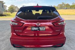 2021 Nissan QASHQAI Midnight Edition