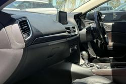 2018 Mazda 3 SP25 Astina