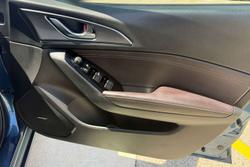 2018 Mazda 3 SP25 Astina