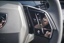 2025 Peugeot 3008 GT Premium Hybrid