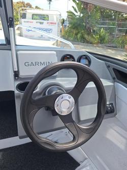 2025 QUINTREX 481 Fishabout