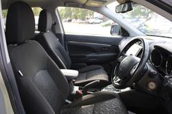 2022 Mitsubishi ASX ES