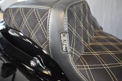 2014 Harley-davidson FLD SWITCHBACK Black