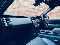 2019 Land Rover Discovery SD6 SE Series 5 MY20 4X4 Dual Range Black