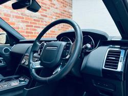 2019 Land Rover Discovery SD6 SE Series 5 MY20 4X4 Dual Range Black