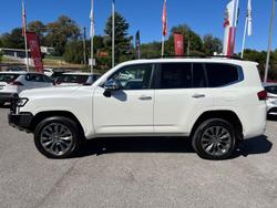 2022 Toyota Landcruiser Sahara ZX