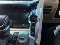 2022 Toyota Landcruiser Sahara ZX