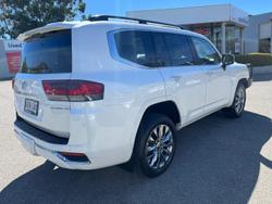 2022 Toyota Landcruiser Sahara ZX