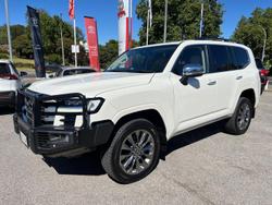 2022 Toyota Landcruiser Sahara ZX