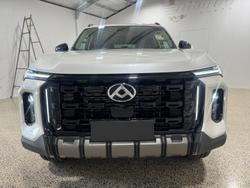 2025 LDV D90 Executive