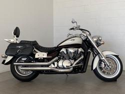 Suzuki Boulevard C109RT (VLR1800T)