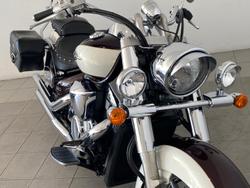 2011 Suzuki Boulevard C109RT (VLR1800T) Boulevard Red