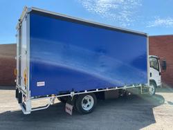 2025 Isuzu Nqr 88-190 FRIEGHTPACK