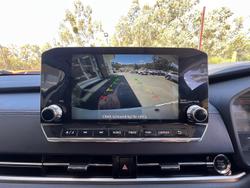 2022 Mitsubishi Outlander LS