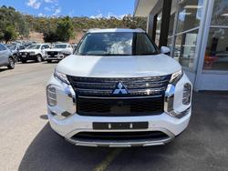 2022 Mitsubishi Outlander LS