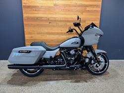 Harley-Davidson FLTRX Road Glide (117)