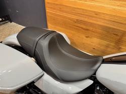 2025 Harley-davidson FLTRX ROAD GLIDE (117) Billiard Gray