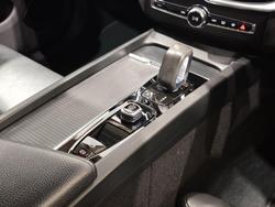 2021 Volvo XC60 B5 Momentum