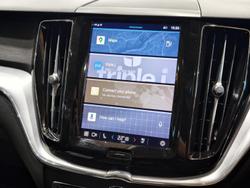 2021 Volvo XC60 B5 Momentum