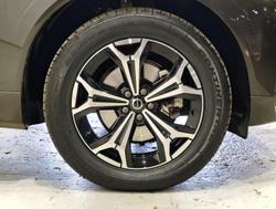 2021 Volvo XC60 B5 Momentum