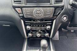 2018 Nissan Pathfinder ST