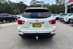 2018 Nissan Pathfinder ST