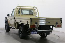 2025 Toyota Landcruiser GXL