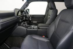 2024 Toyota Landcruiser Prado VX