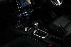 2022 Toyota Hilux SR5