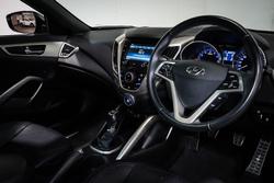 2016 Hyundai Veloster +