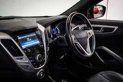 2016 Hyundai Veloster +