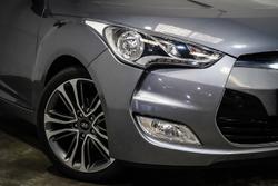 2016 Hyundai Veloster +