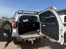 2021 Toyota Prado PRADO DSL WGN AT GX 4277430 005 Glacier White