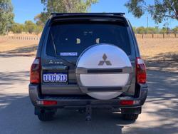 2006 Mitsubishi Pajero VR-X