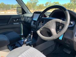 2006 Mitsubishi Pajero VR-X