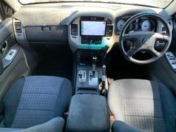 2006 Mitsubishi Pajero VR-X