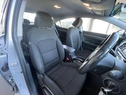 2019 Hyundai Elantra Active