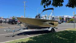 2025 Stacer 449 Crossfire SC SE