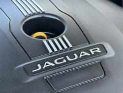 2014 Jaguar XF Premium Luxury