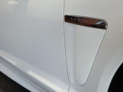 2014 Jaguar XF Premium Luxury