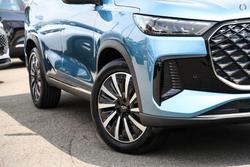 2025 Chery Tiggo 8 Super Hybrid Ultimate